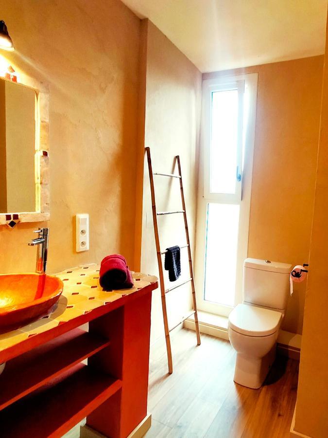 Mas Des Broussonnetiers Apartment Barjac  Bagian luar foto