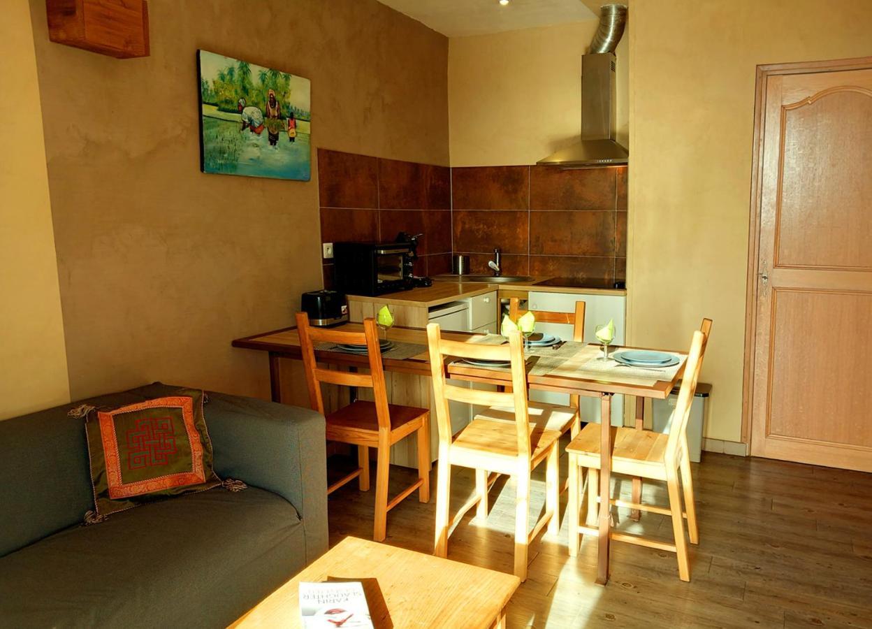 Mas Des Broussonnetiers Apartment Barjac  Bagian luar foto